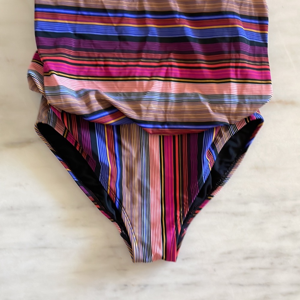 ATHLETA Women's Capri Striped Blousy One Piece Swimsuit Swimwear 34D/DD - Picture 6 of 10